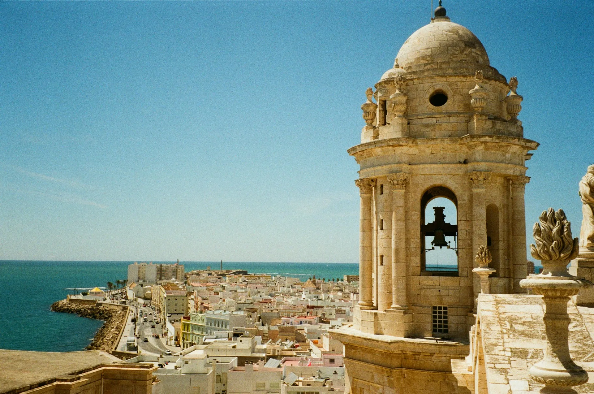 Cadis des del campanar de la catedral